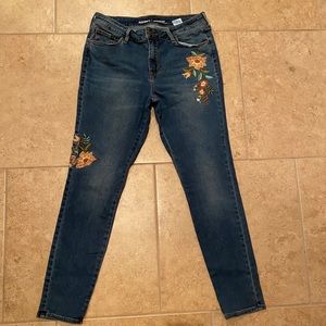 Old Navy rockstar jeans with embroidered flowers